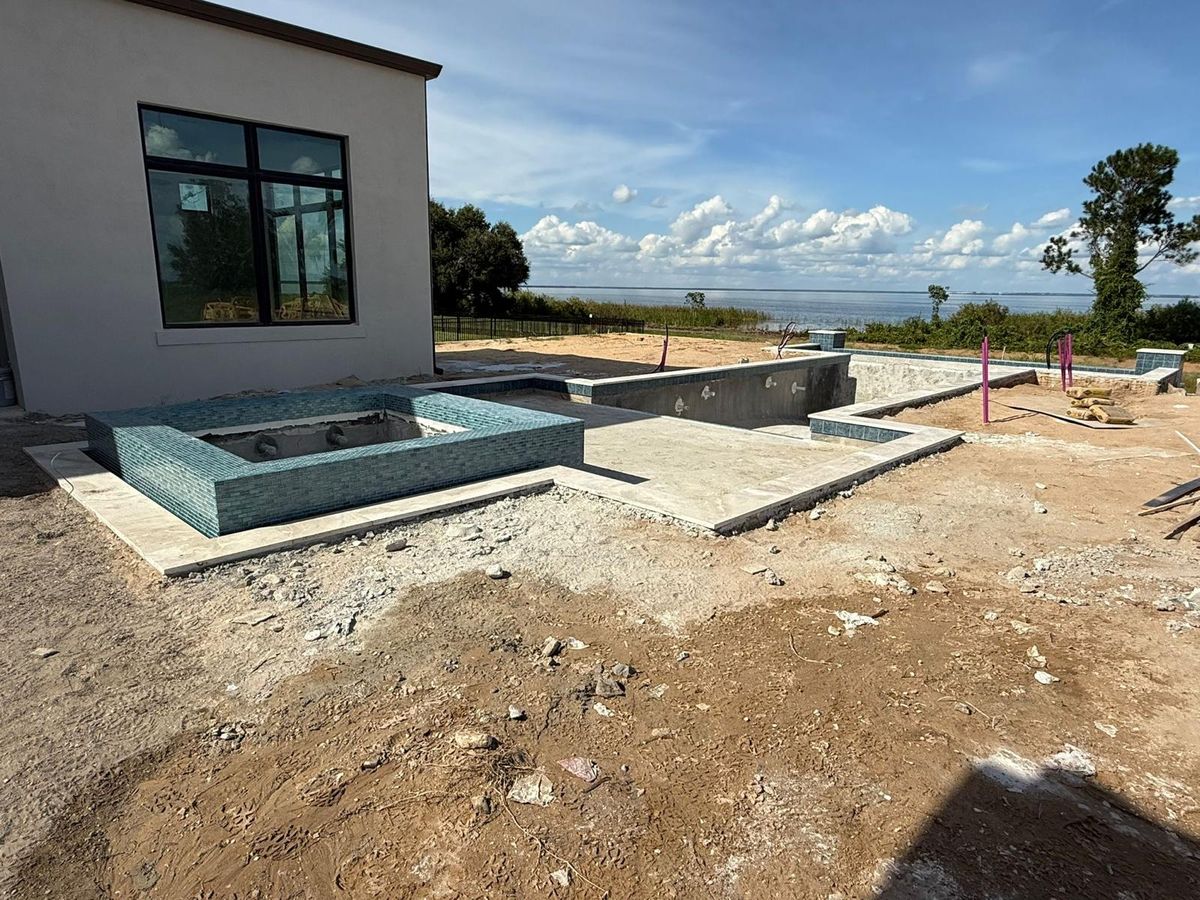 Glass Mosaic Spa & Travertine Coping - Photo 7 - Spa & Hot Tub Tile in Orlando, FL
