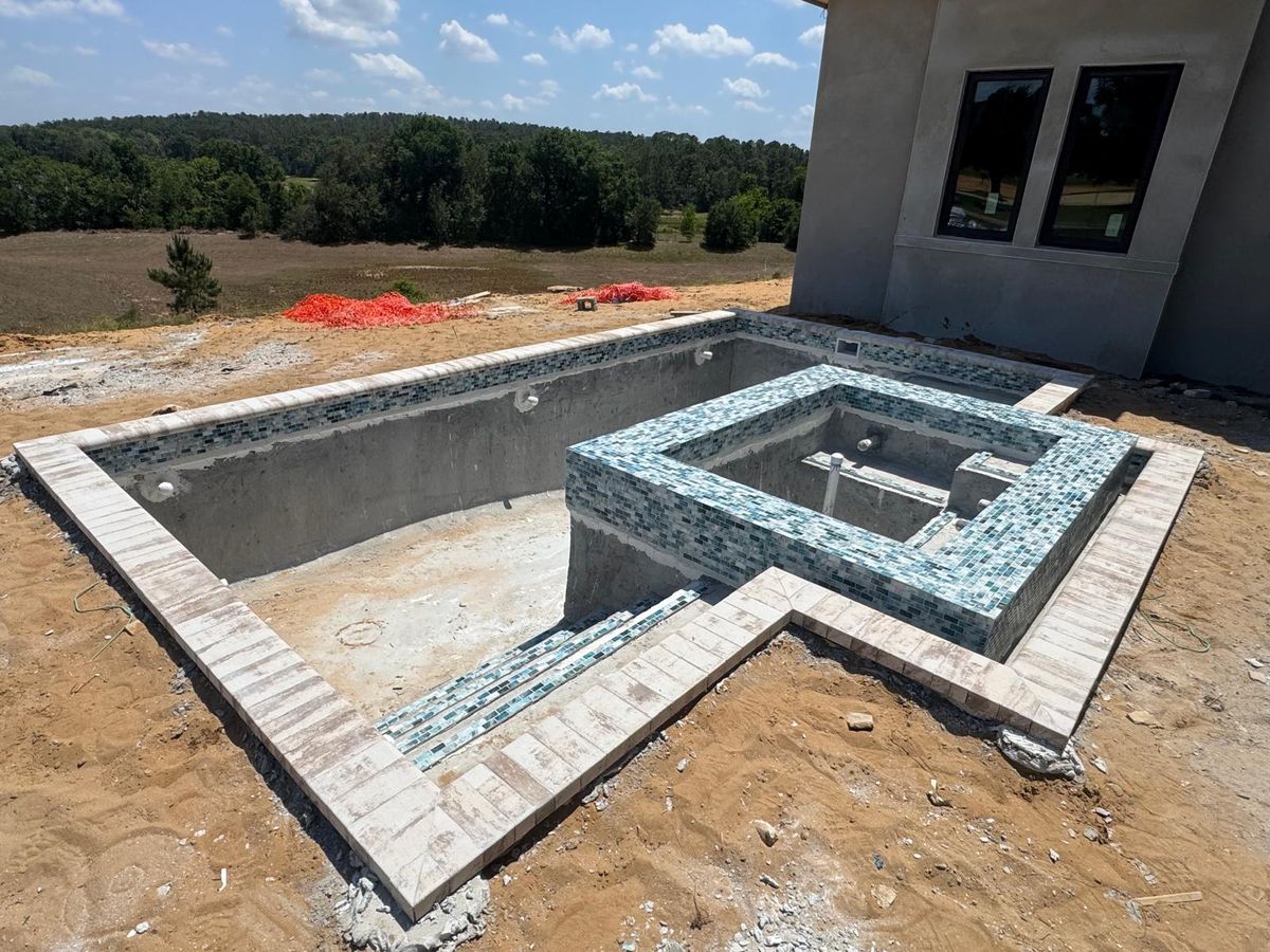 Mosaic Tile Spa & Pool Coping - Waterline Tile in Central Florida